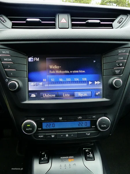 Toyota Avensis T27 32
