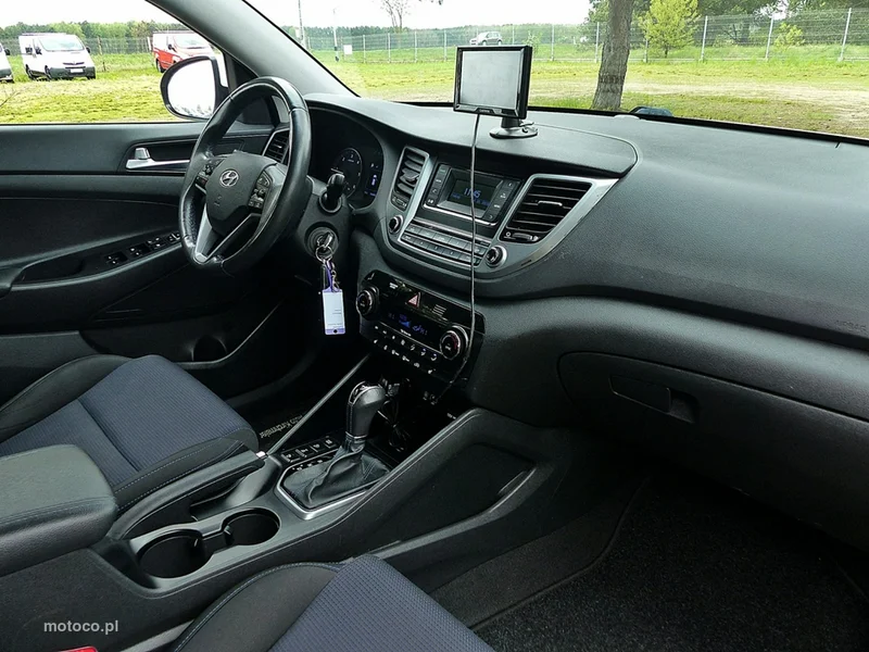 Hyundai TUCSON 25