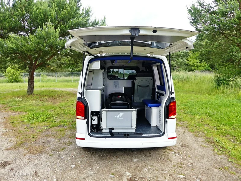 Volkswagen Transporter 13