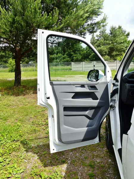 Volkswagen Transporter 24
