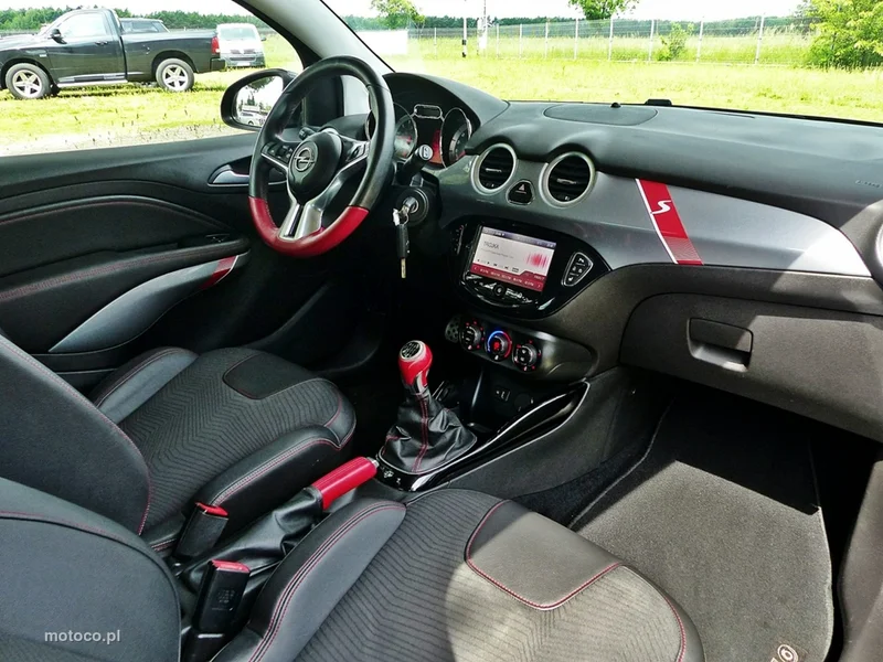 Opel Adam 24