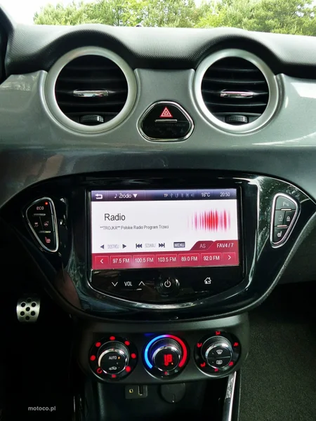 Opel Adam 32