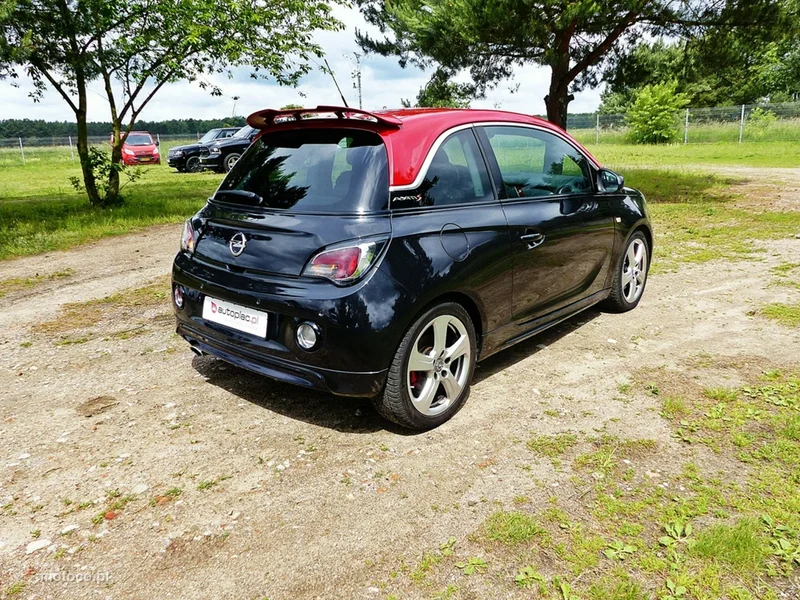 Opel Adam 8