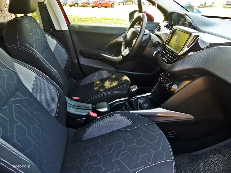 Peugeot 2008 25