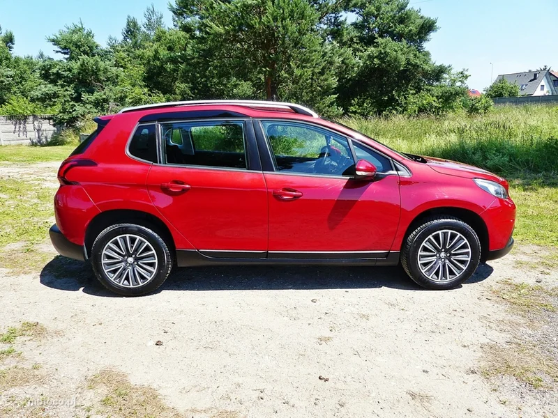 Peugeot 2008 6