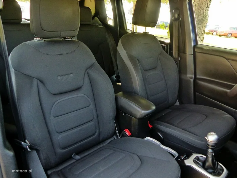 Jeep Renegade 26