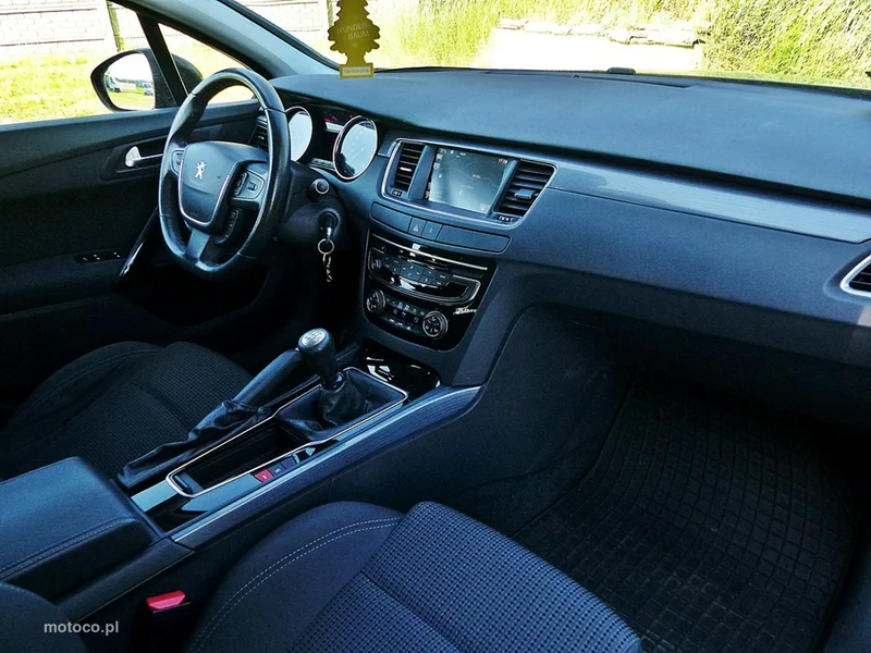 Peugeot 508 SW 23