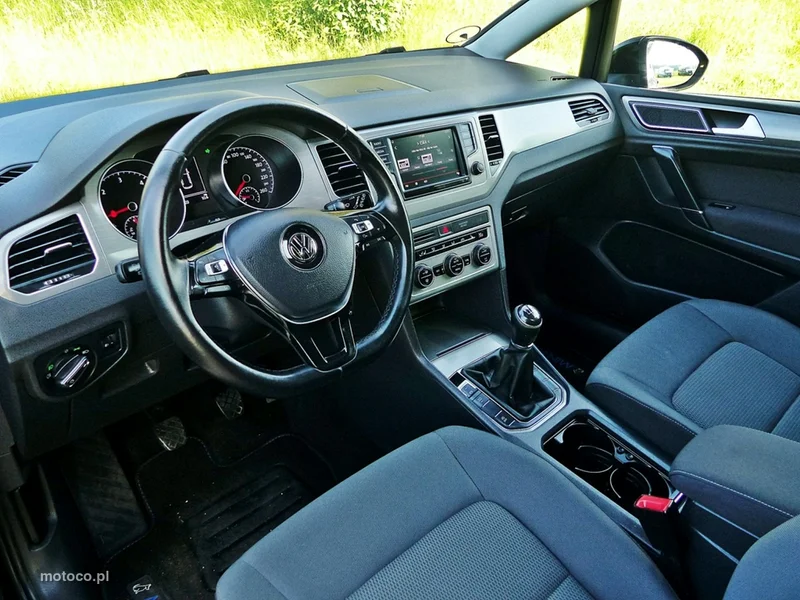 Volkswagen Golf Sportsvan VII 19