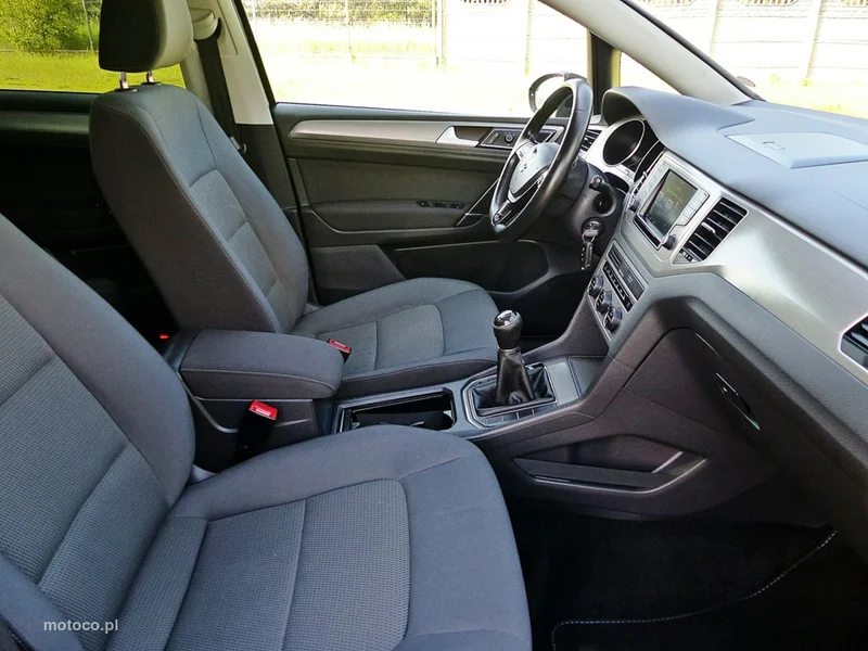 Volkswagen Golf Sportsvan VII 27