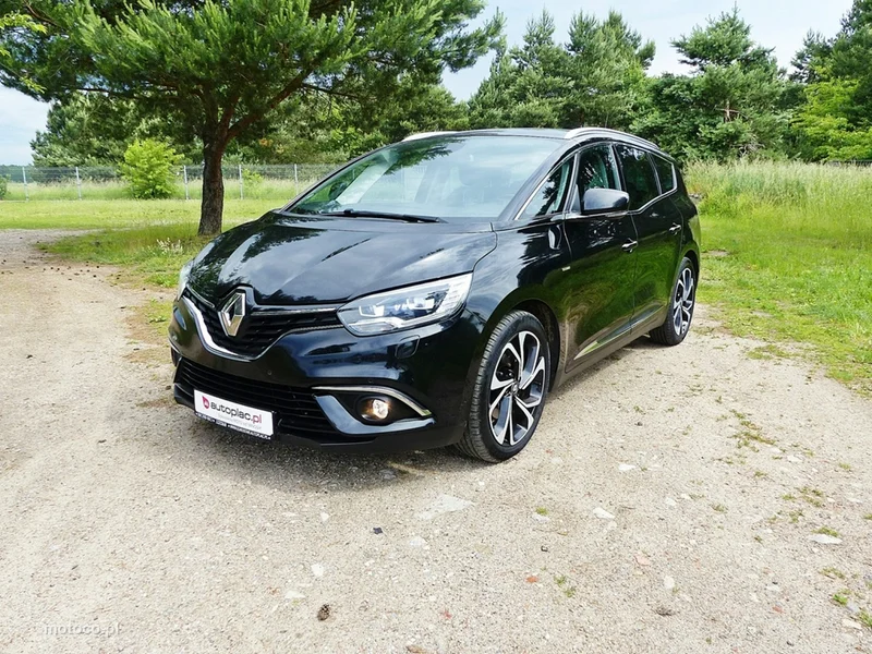 Renault Grand Scenic III 13
