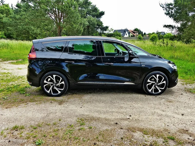Renault Grand Scenic III 7