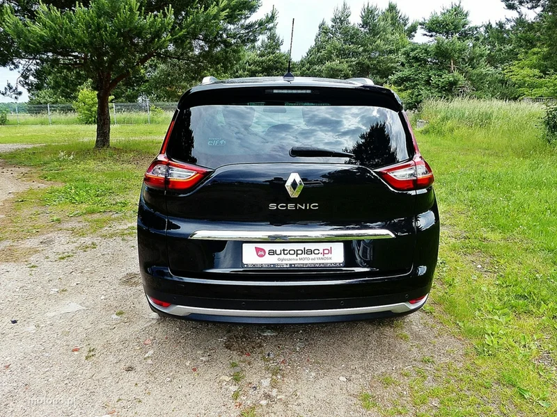 Renault Grand Scenic III 9