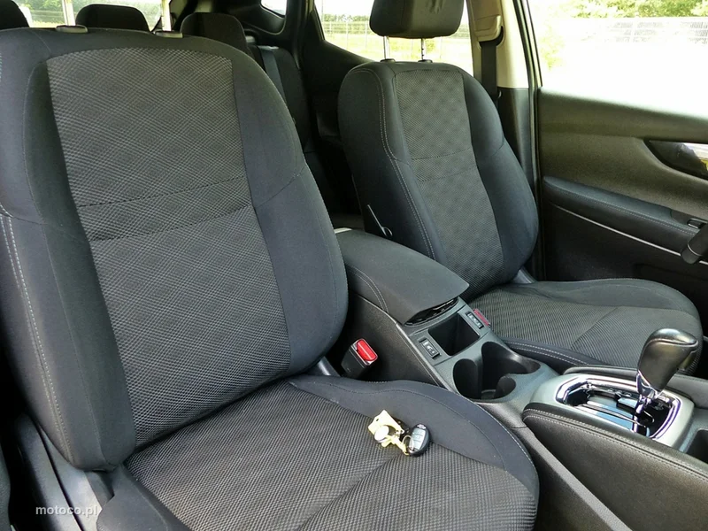 Nissan Qashqai 25