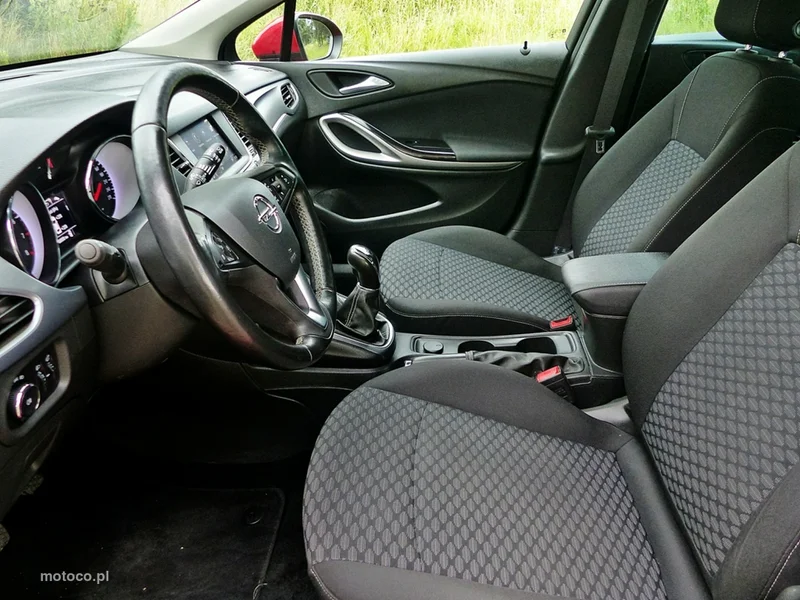 Opel Astra K 21