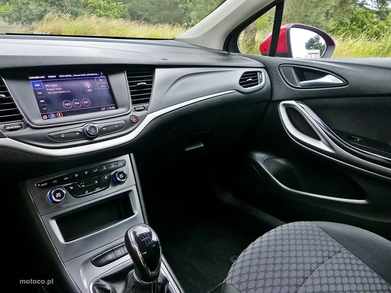 Opel Astra K 34