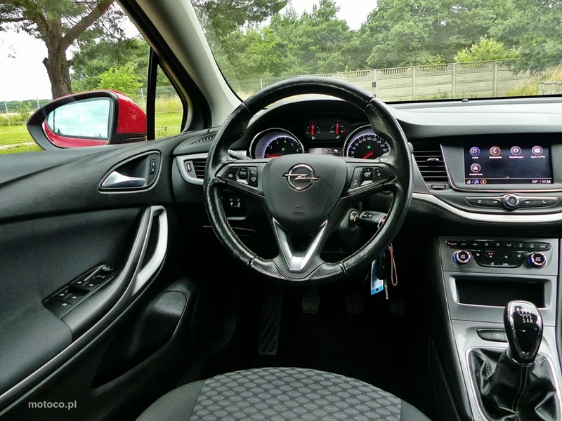 Opel Astra K 35