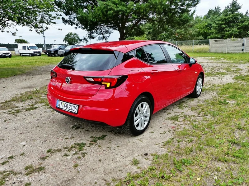 Opel Astra K 8