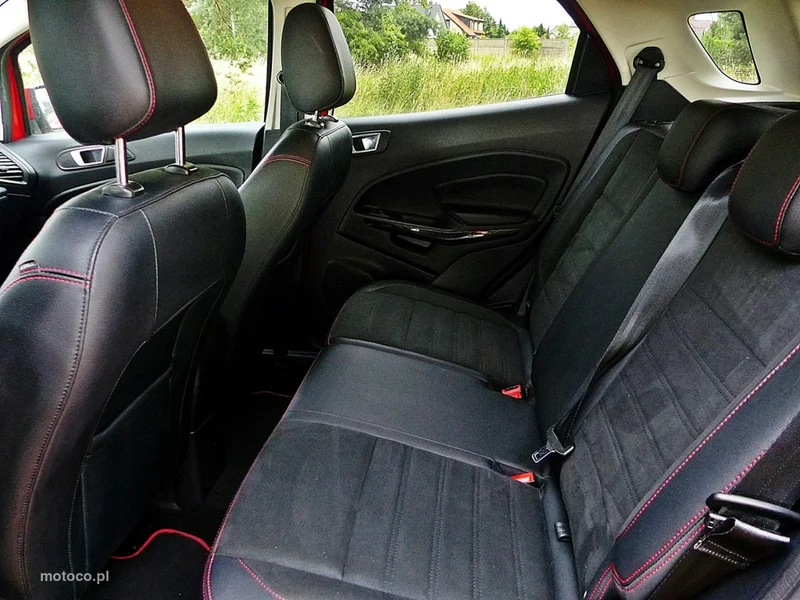 Ford EcoSport 22
