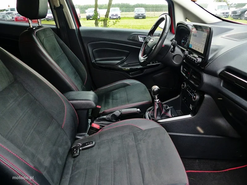 Ford EcoSport 25