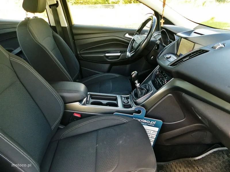 Ford Kuga II 26