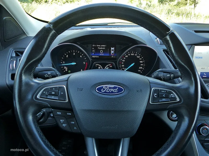 Ford Kuga II 28