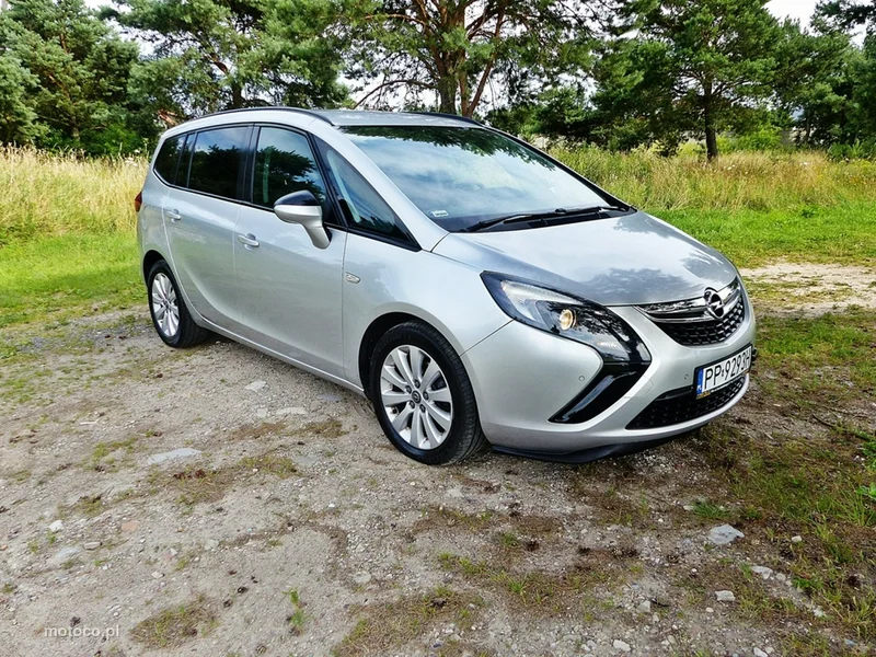 Opel Zafira C Tourer 3