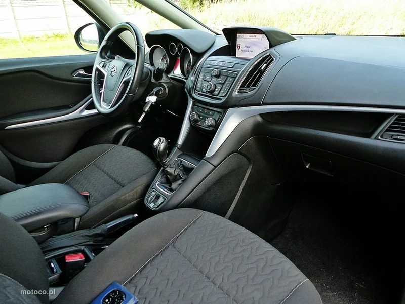 Opel Zafira C Tourer 25
