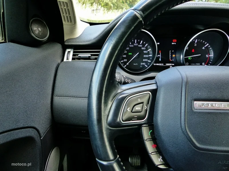 Land Rover Range Rover Evoque 30