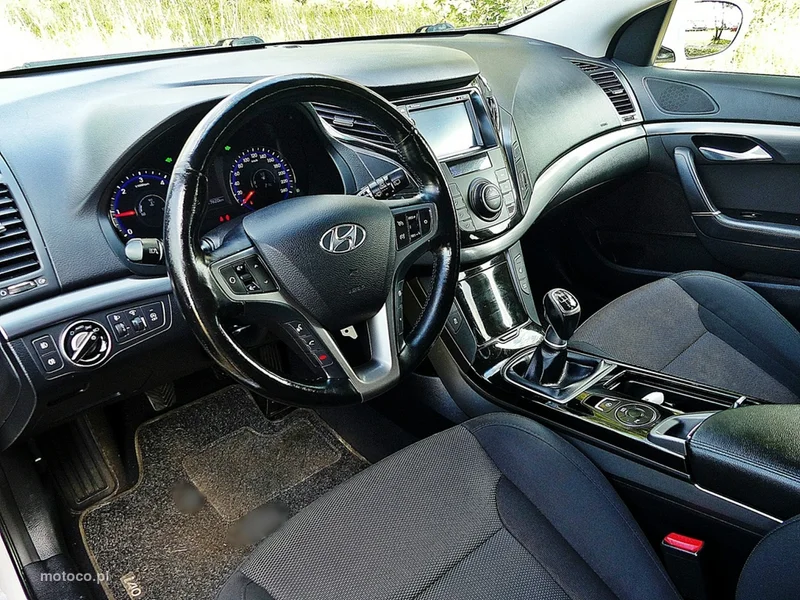 Hyundai i40 19