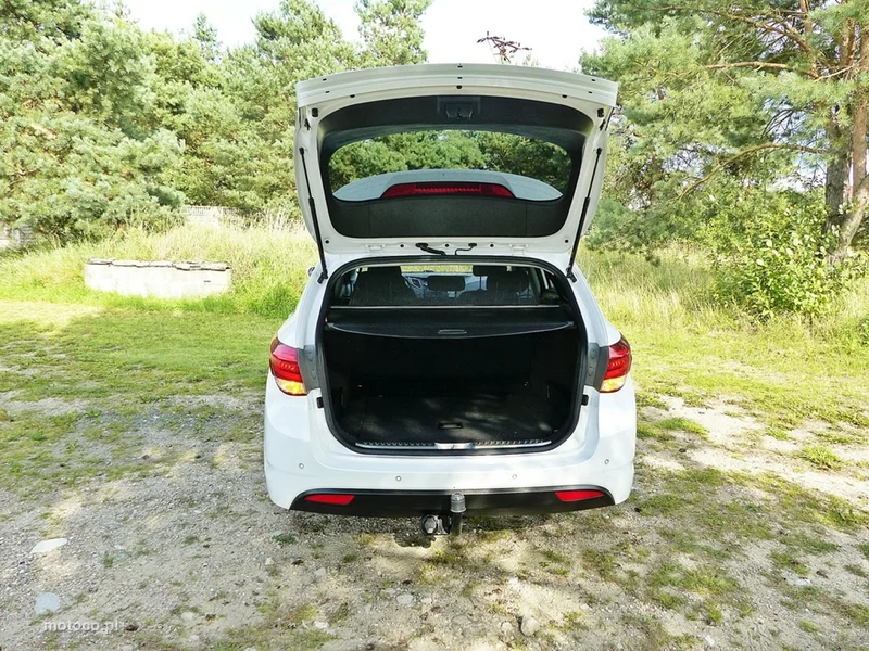 Hyundai i40 10