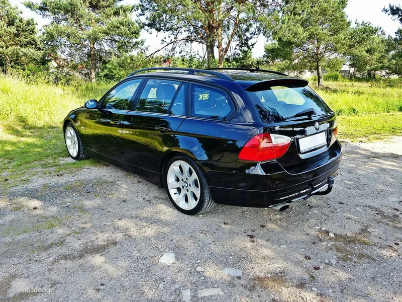 BMW Seria 3 E90 320 11
