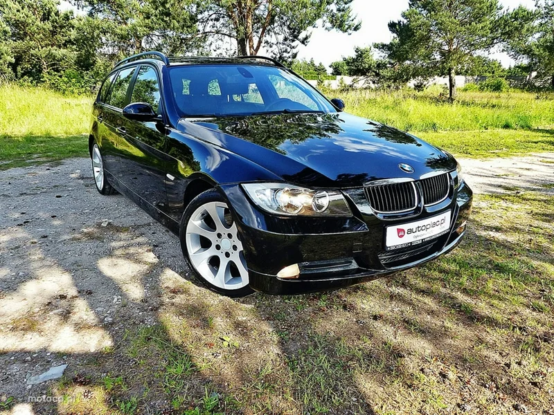 BMW Seria 3 E90 320 4