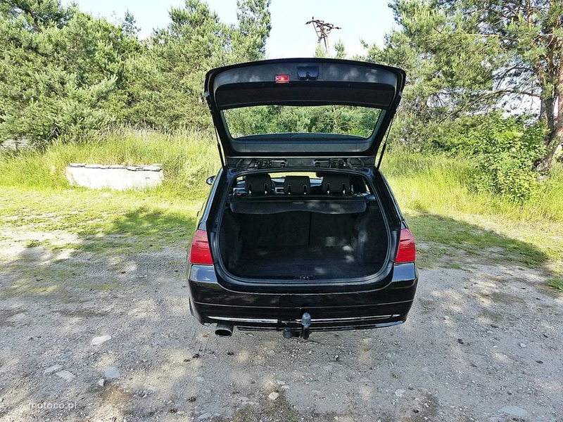 BMW Seria 3 E90 320 10