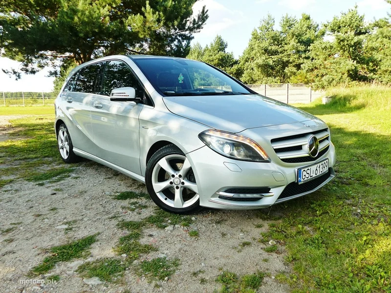 Mercedes-Benz Klasa B W246 B 180 5