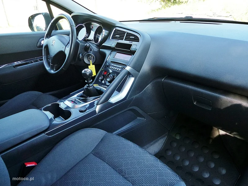 Peugeot 3008 24