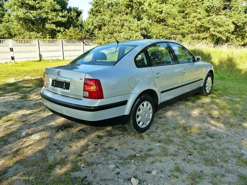 Volkswagen Passat B5 8
