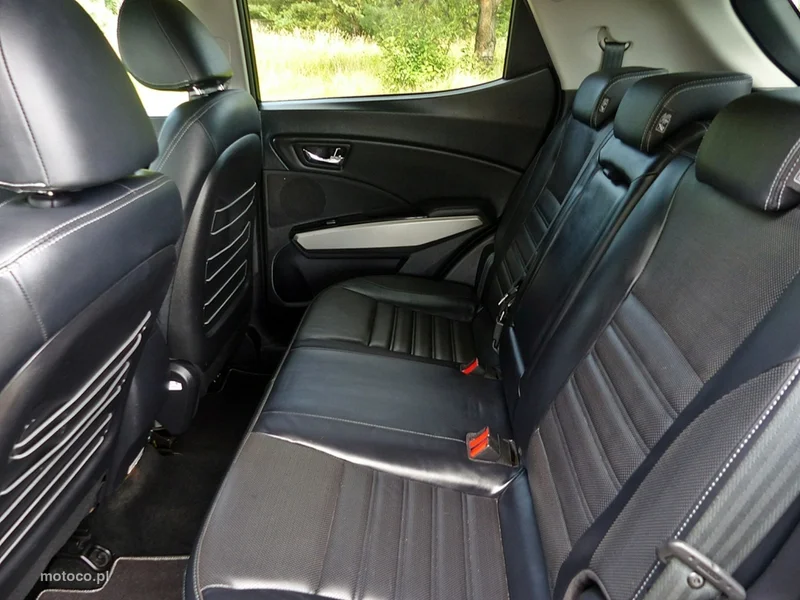 Ssangyong Tivoli 23