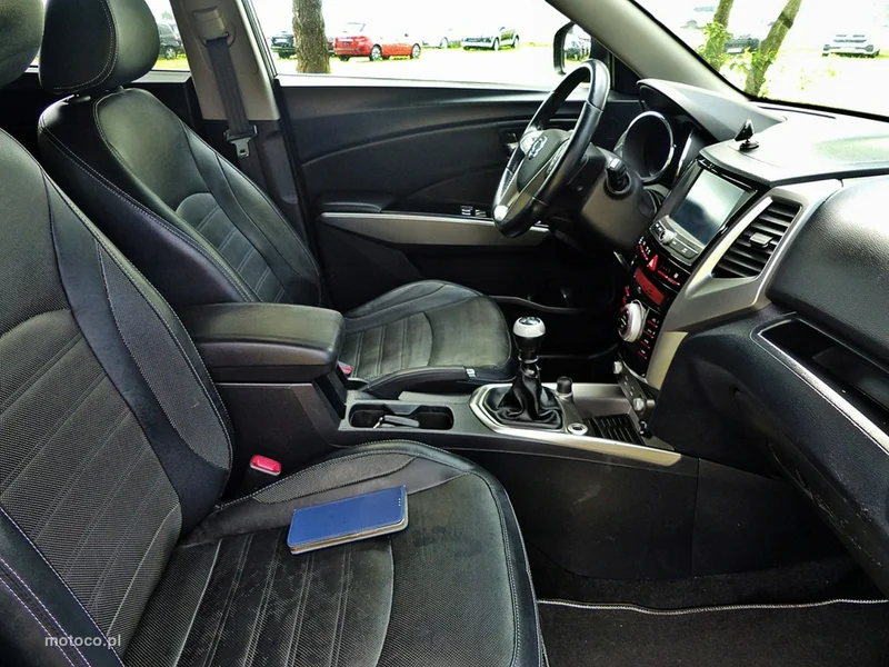 Ssangyong Tivoli 26