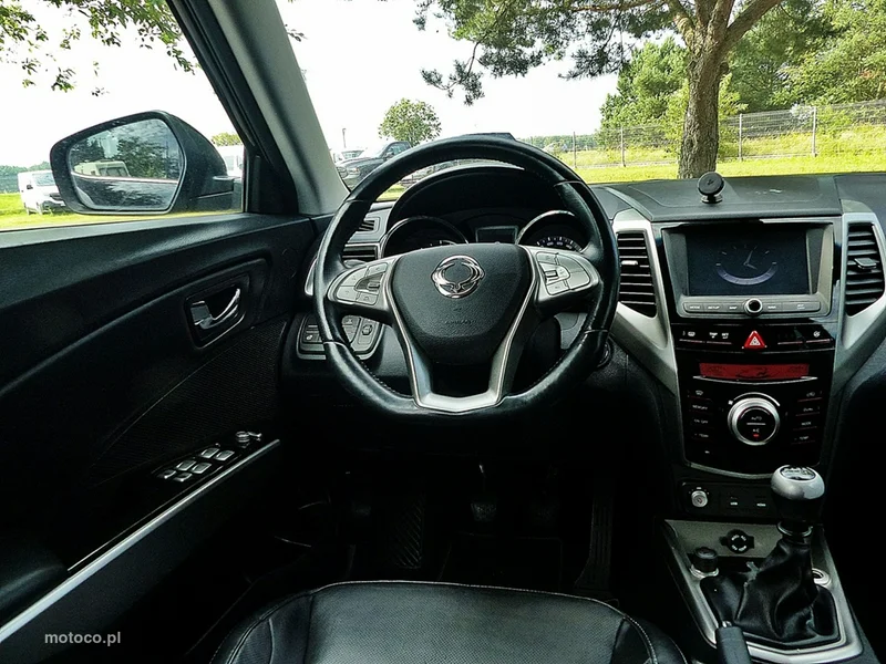 Ssangyong Tivoli 35