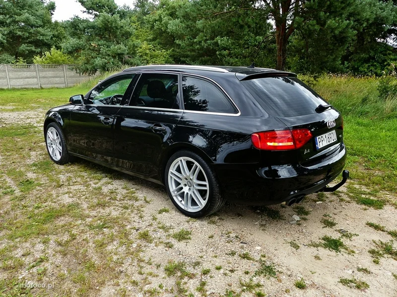 Audi A4 B8 12