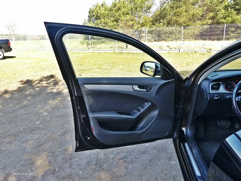 Audi A4 B8 17