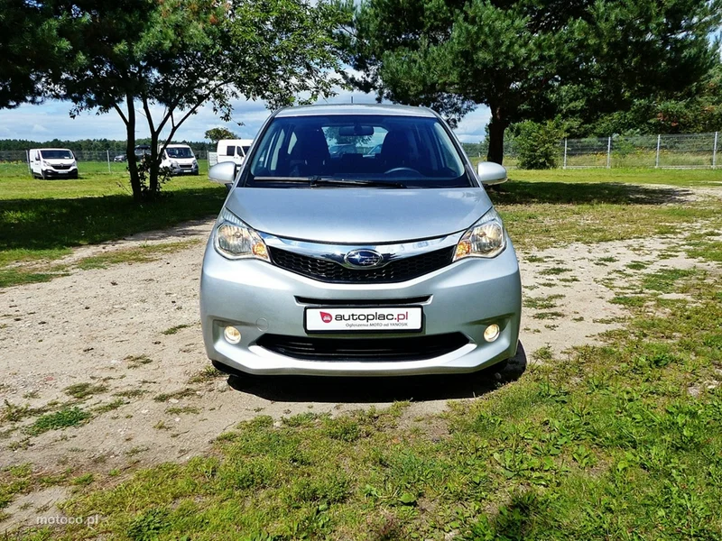 Toyota Verso-S 2
