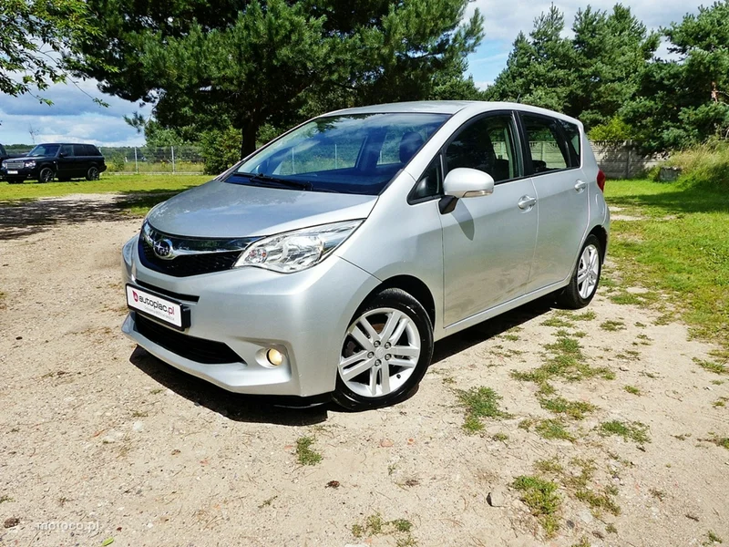 Toyota Verso-S 18