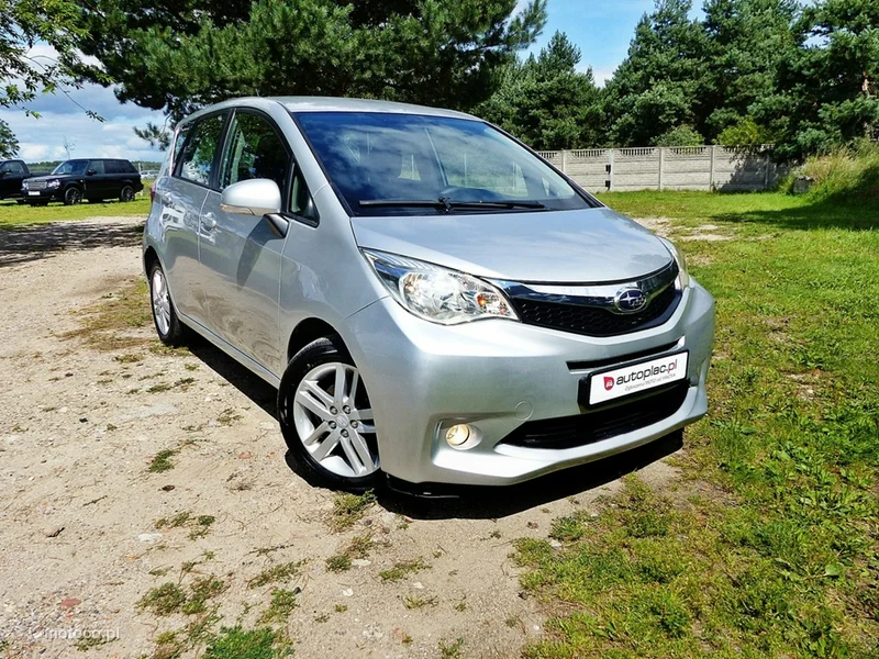 Toyota Verso-S 4