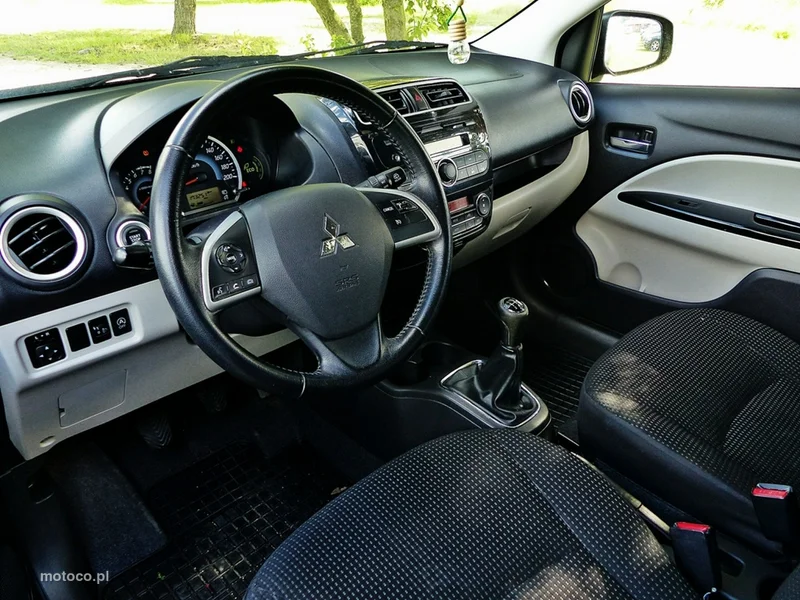 Mitsubishi Space Star 18