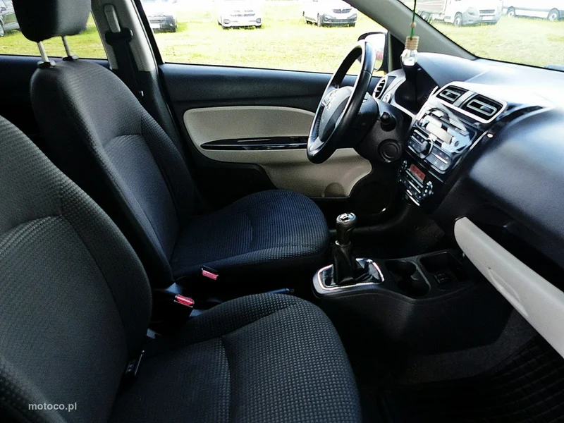 Mitsubishi Space Star 25