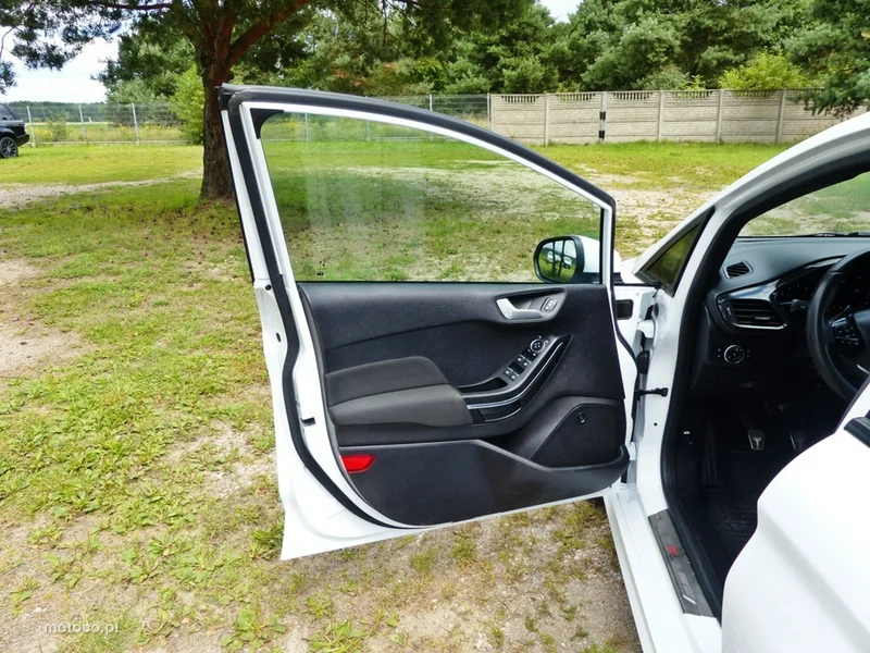 Ford Fiesta VII 18