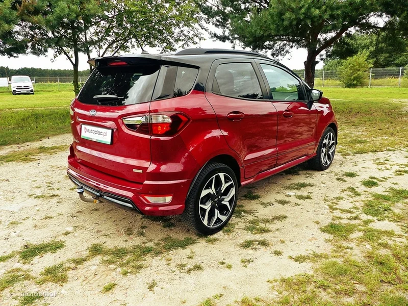 Ford EcoSport 8