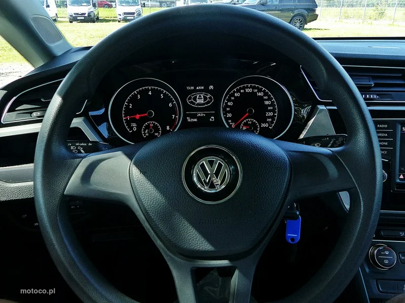 Volkswagen Touran 5T 27