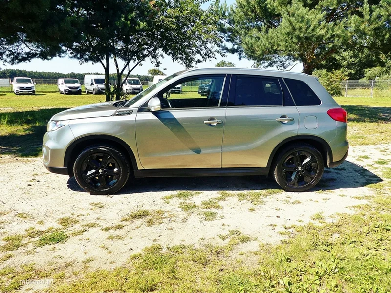 Suzuki Vitara 12